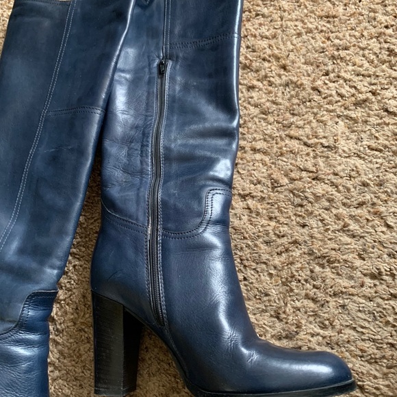 Saks Fifth Ave over the knee boots 8 - Picture 5 of 11